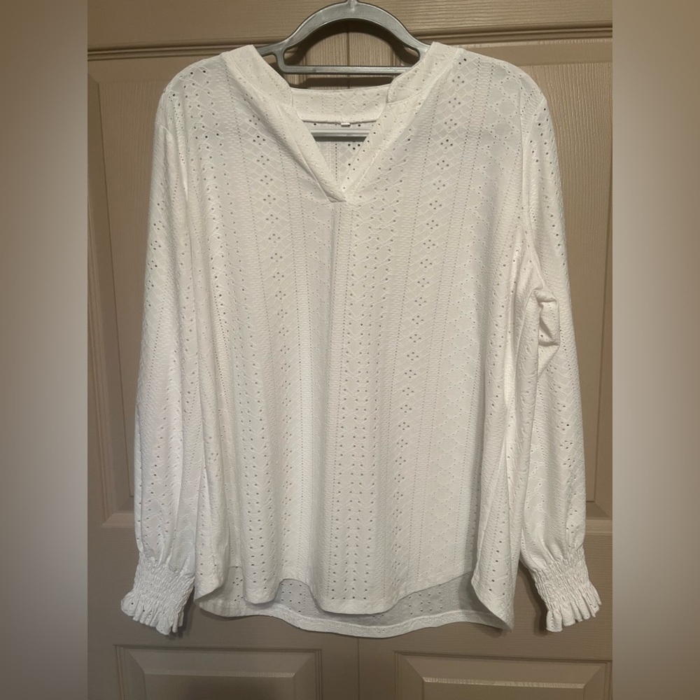White Relaxed Ribbed Blouse